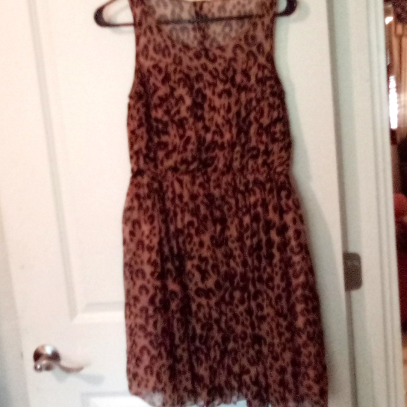 Dress - Picture 1 of 3